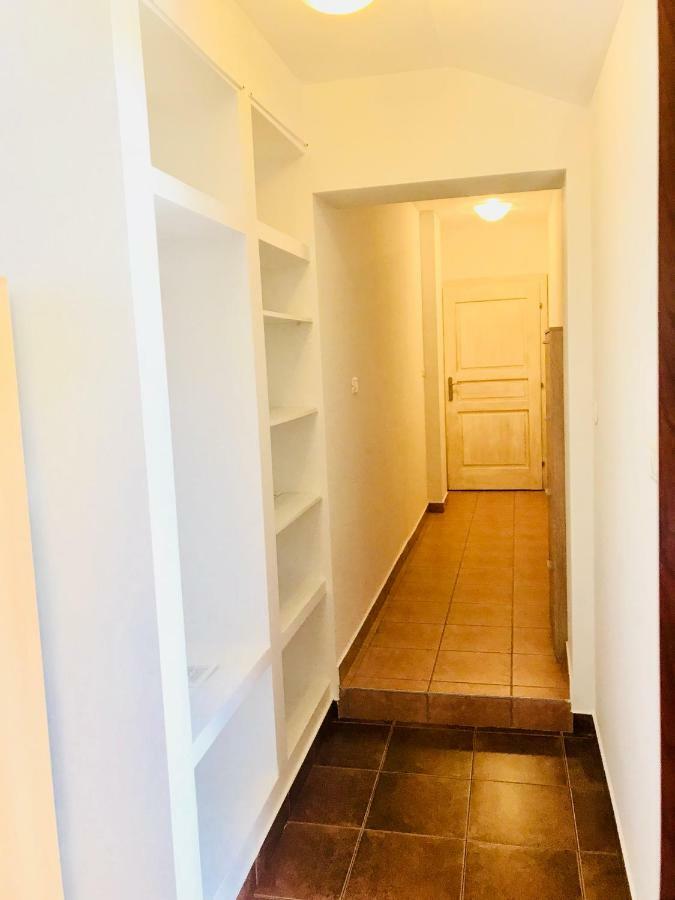 Apartments Vidovic Cezarji Εξωτερικό φωτογραφία